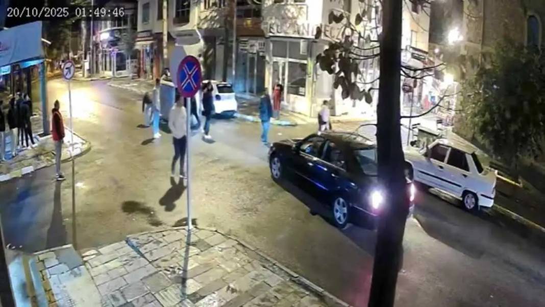 Isparta’da Baba Bagajdan Bebek Camdan Çıkarıldı! 5